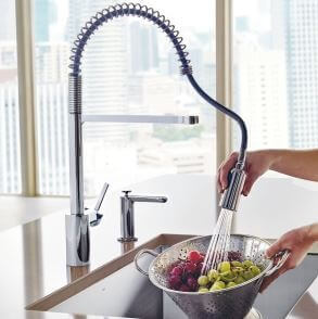 Moen 5923bl Align One Handle Pre-rinse Spring Pulldown Kitchen Faucet